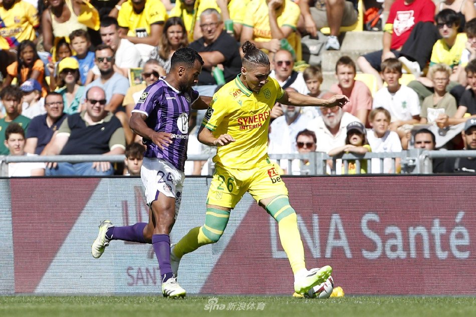 埃梅里：对比赛结果感到沮丧 积分榜形势严峻但我们仍在下半赛季竞争中